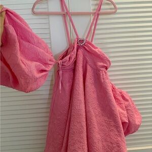 Ravel Pink Textured Garment